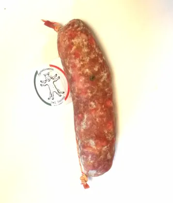 Salami z pikantną papryczką peperoncino, 245g (+/-10g)