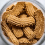 Krumiri - tradycyjne ciasteczka maślane Galup w puszce, 250g