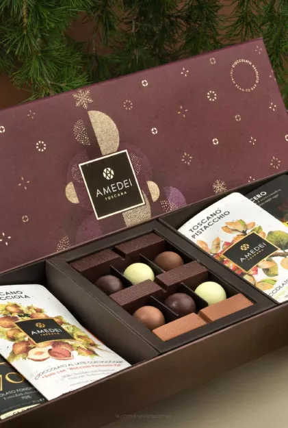 Magia - zestaw prezentowy pralinek, czekolad i batoników Amedei, 315g