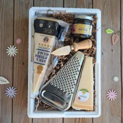 Zestaw Parmigiano Reggiano, Gran Kinara i Mostarda z cebuli