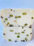 Owczy ser dojrzewający z pistacjami z Bronte DOP, Busti, ok. 310g