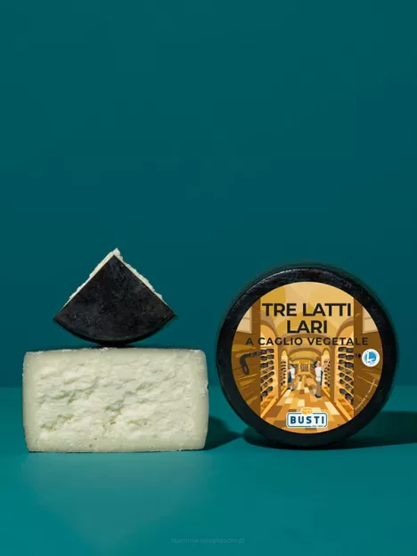 Tre Latti Lari - ser dojrzewający z trzech mlek, Busti, 2.508g