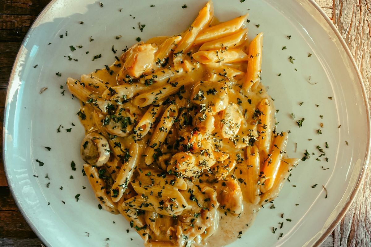 Sztuka dobierania makaronu do rodzaju sosu